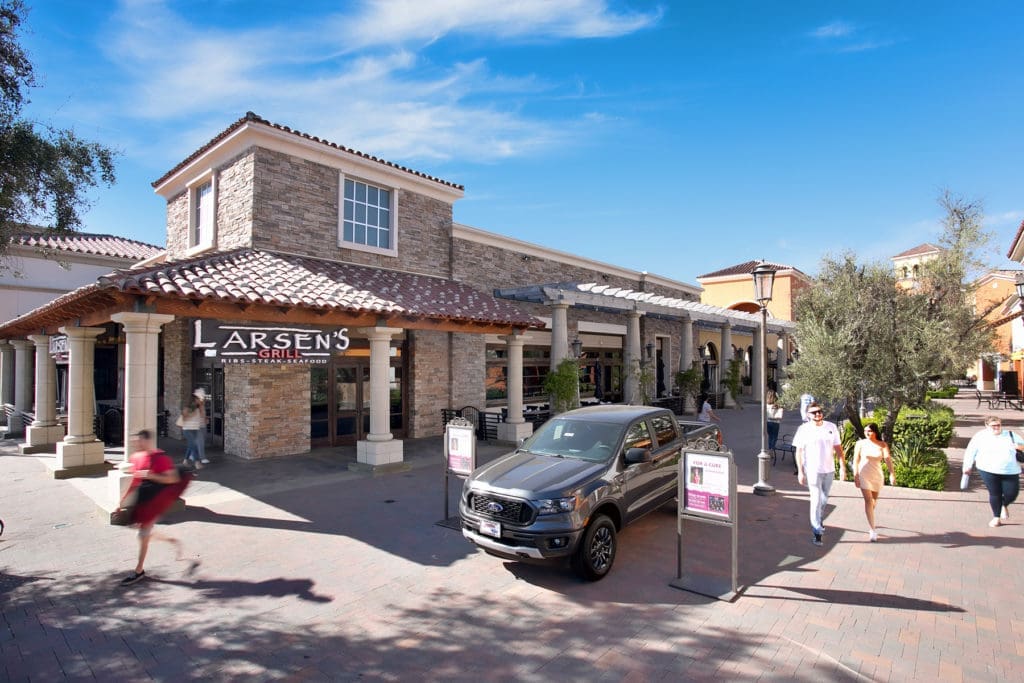 Simi Valley Town Center Photo